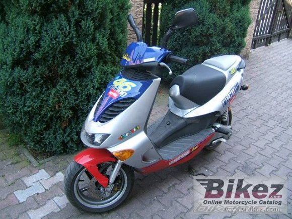 1995 Aprilia SR 50 photo